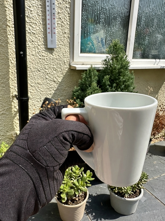 How Compression Gloves Help Relieve Joint Stiffness & Cold Hands